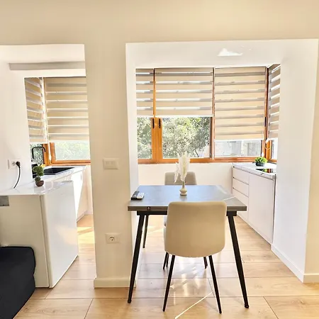 Center 1, Apartment *