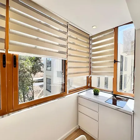 Center 1, Apartment *