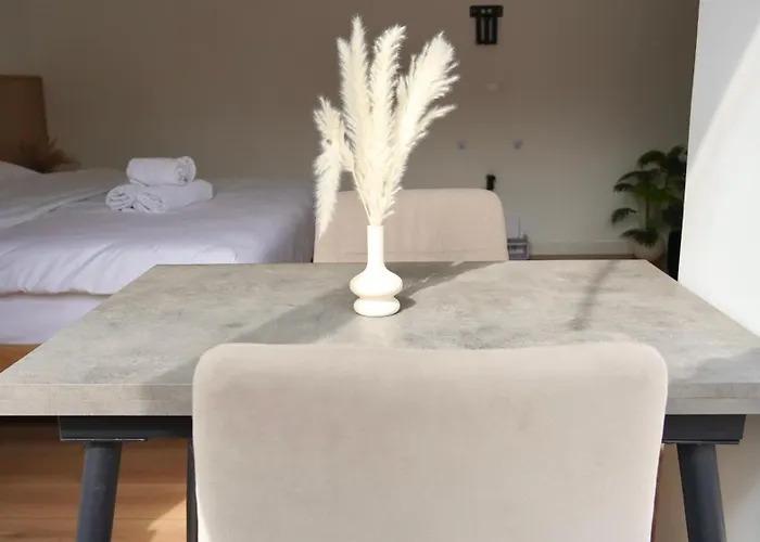 Center 1, Apartment *