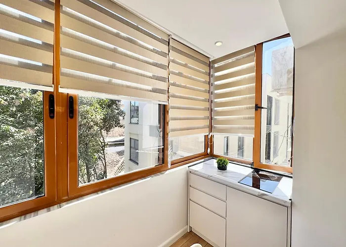 Center 1, Apartment *