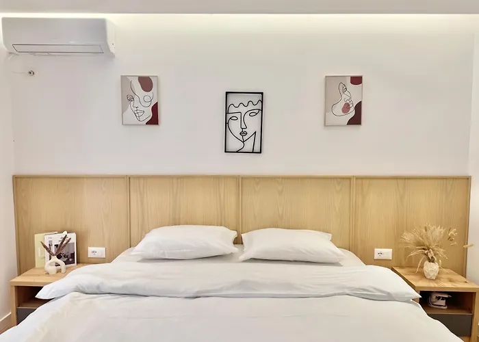 Apartamento Center 1, *